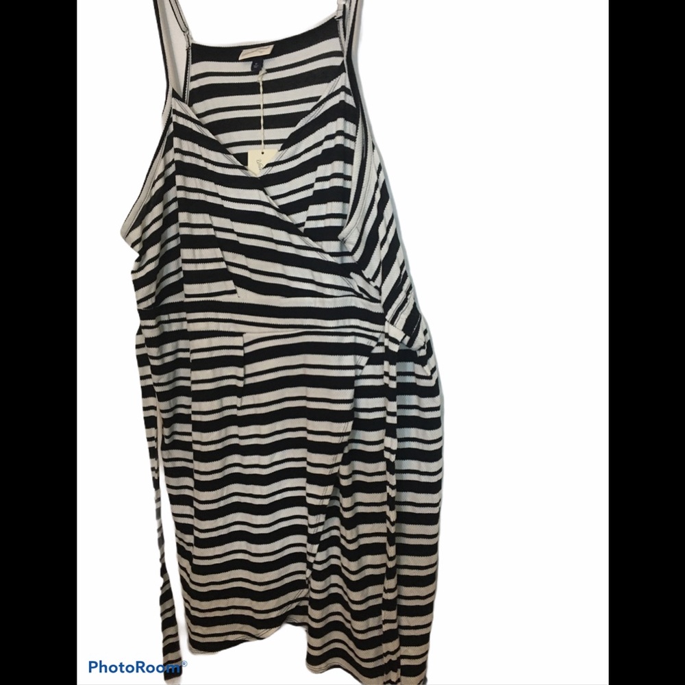 4x summer dress, spaghetti straps, faux wrap cute